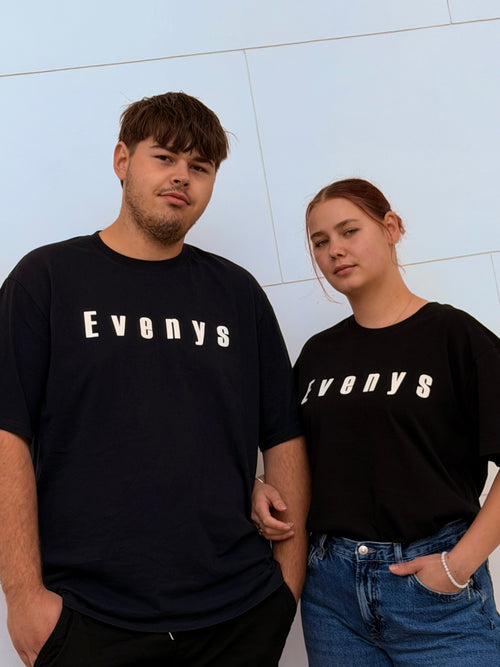 EVENYS SHY Tee
